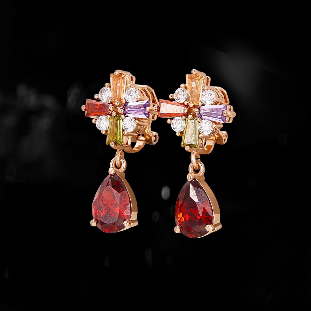 A01-06/Red gemstone stud earrings