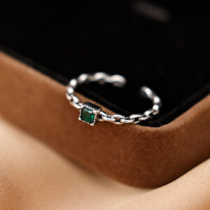 1.2ring<$3series05Vintage Silver - Toned Ring with Emerald - Like Green Stone
