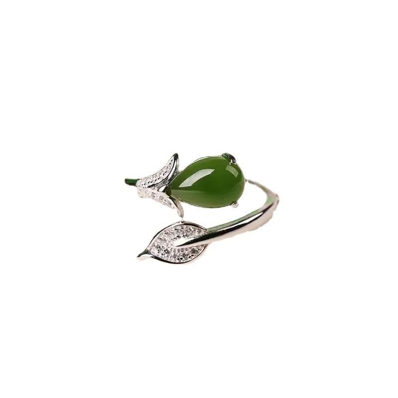 1.2ring<$3series20Elegant Silver - Plated Ring with Green Jade & Diamond - Encrusted Leaves