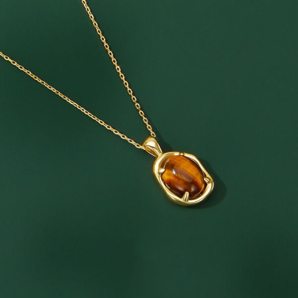 A03-07/Tiger’s Eye Gem – Timeless Elegance Necklace/$29