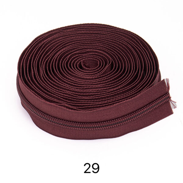 C04-01/5# Nylon Zippers, 200 Yards per Roll
