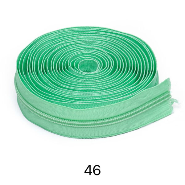 C04-01/5# Nylon Zippers, 200 Yards per Roll