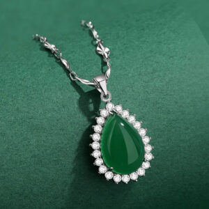 A03-08/Emerald Teardrop – Radiant Elegance Necklace/$39