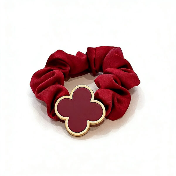 A06.3-03/Four-Leaf Clover Scrunchie - Elastic Hair Tie for Women