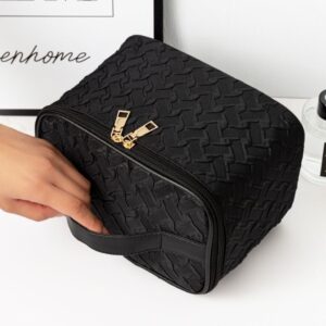 A09.6-01/Embossed Cosmetic Bag Large Capacity Travel Toiletry Storage Handbag 21×14×14cm - Image 5