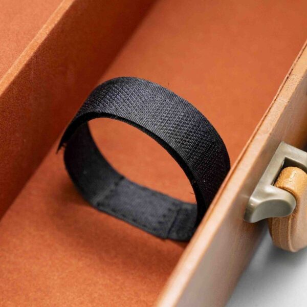 A09.13-03/Vintage Double Wine Gift Box Premium PU Leather Case with Customizable Logo Alloy Accents