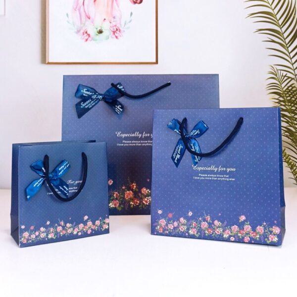 A09.14-02/Fashionable Bow Gift Paper Bags - Plaid Print Reusable Shopping Handbags for Gifting