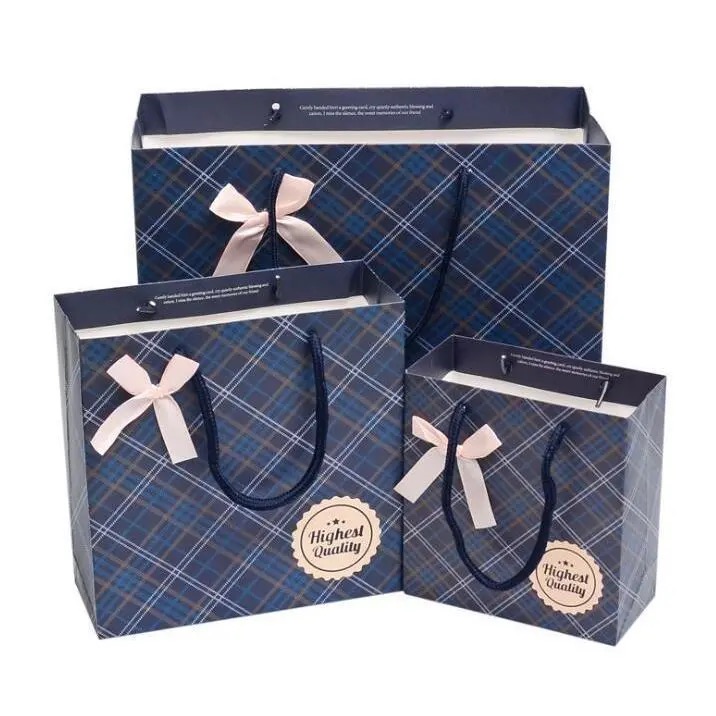 A09.14-02/Fashionable Bow Gift Paper Bags - Plaid Print Reusable Shopping Handbags for Gifting - Image 7